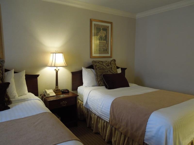Bethesda Court Hotel Szoba fotó